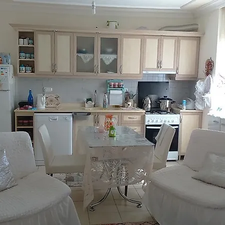 Apollon Appartement *